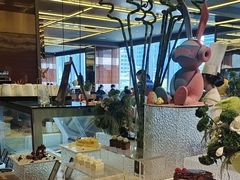-大中华希尔顿酒店-念自助餐·嗨啤·小龙虾