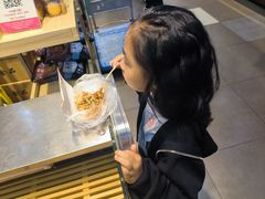 -中东大市场美食城