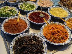 -八一路好吃街(雨田商务大厦店)