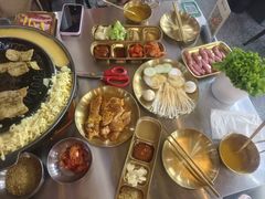 -胡悦里韩式烤肉(芝罘万达广场店)