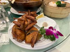 -万山楼海鲜酒家·二十三年老字号