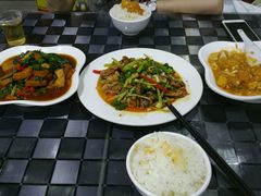 -芳芳餐厅(白沙路店)