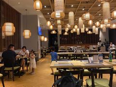 大堂-齐河孔雀王温泉酒店·金孔雀自助百汇