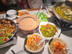-小凤庭·地道湖北菜武昌鱼·铫子藕汤(黄鹤楼店)