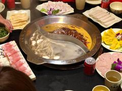-大龙辣火锅·龙虾·烧烤(湖滨新天地店)