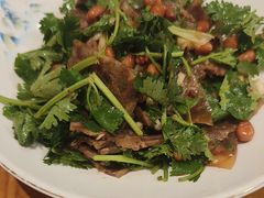 -黄泥岗·地道湖北菜(奥特莱斯店)