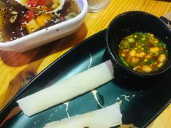 丝娃娃-老凯俚酸汤鱼(鸿通城店)