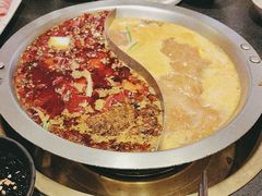 -沸炉重庆老火锅(军事博物馆店)