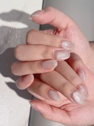 -丽心自助美甲美睫