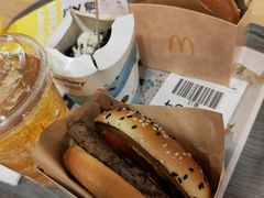 -麦当劳(贵和购物中心B1店)