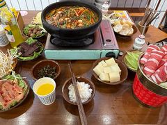 -黔有有贵州酸汤夺夺粉火锅(五味十字店)