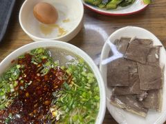 -陇上全荟兰州传统牛肉面(延吉路店)