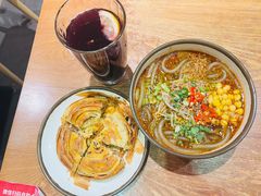 -谭师爷龙抄手(白下路店)