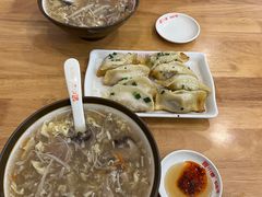 -小姜锅贴(凤凰街店)