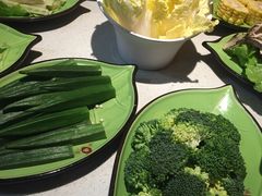 -一叶一世界·素食餐厅(锦华万达店)