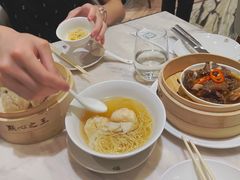 黑椒牛仔骨-香港百合居(LCM置汇旭辉广场店)