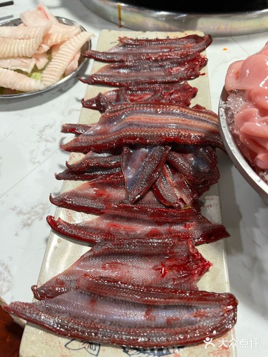 铜元老码头鳝鱼火锅图片