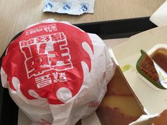 -麦当劳(烟台海港路店)