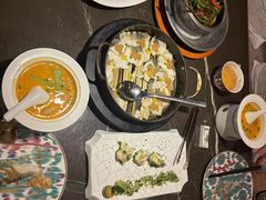 -海派悦庭·海胆烧麦·新融合菜(凯德广场店)