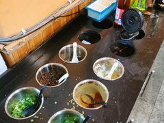 秘制调料-抚仙湖生态石锅鱼野生菌(告庄店)