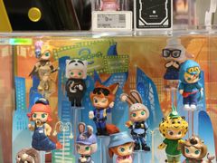 -泡泡玛特POPMART(侨福芳草地店)