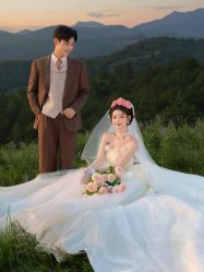 -蒙娜丽莎婚纱摄影(爱城总店)