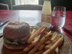 -羽深肉铺 Steak & Wine