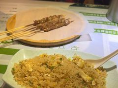 -寂寞的豆芽 烧烤酒场(丽景店)