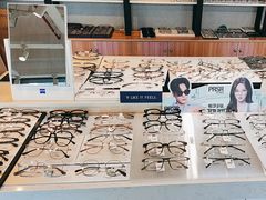 -瑞司视光眼镜·蔡司战略合作眼镜店(新街口店)