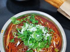 -薛记襄阳香辣牛肉面(平安路店)