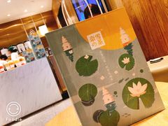 -奈雪的茶(湖滨银泰in77C区PRO店)