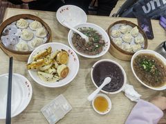 -新丰小吃(中山中路分店)