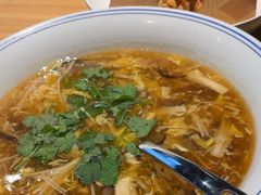 -头上红煨盐鸡·非遗院子餐厅