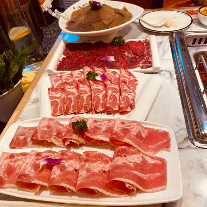 大熊猫毛肚火锅(济南和谐广场店)-"第一次来大熊猫火锅吃饭,味道还是