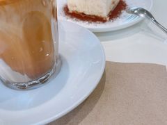 -VOYAGE COFFEE 咖啡烘焙工坊店(798艺术区店)