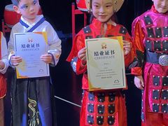 -猴有戏教育戏剧·音乐剧·主持口才·演讲朗诵辩论(环球港华师大校区)