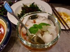 还没取名字的甜品哦，清爽解腻-半山腰·云南菜(侨福芳草地店)