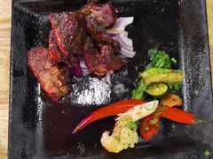 -米德维奇俄式西餐厅(西六道街店)