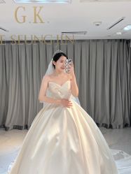 -GRACE KELLY婚纱与礼服(北京店)