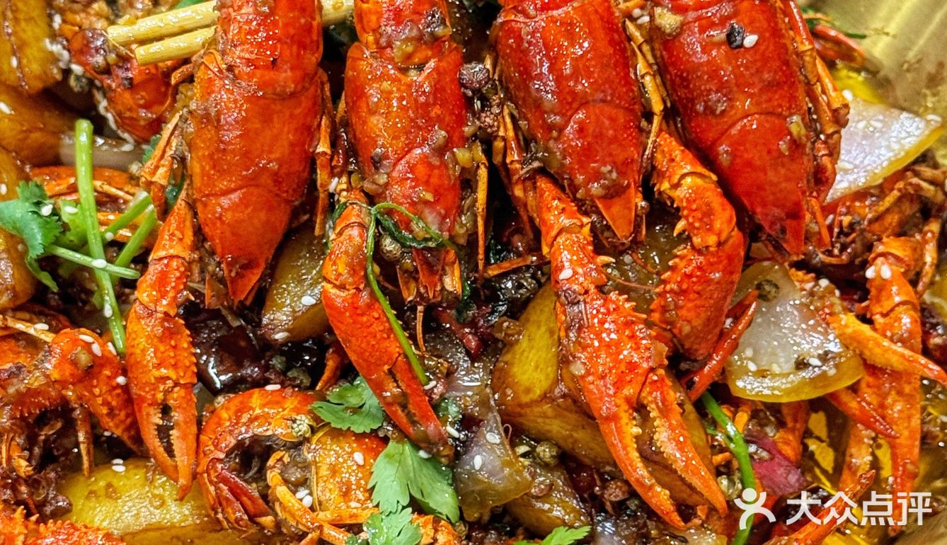 李馆长，真的是美食爱好者的深夜食堂！！🦞