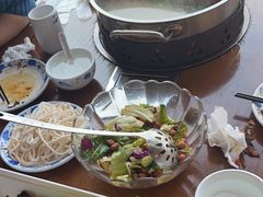 -亿诣蝎府炸酱面羊蝎子火锅(酷车小镇店)