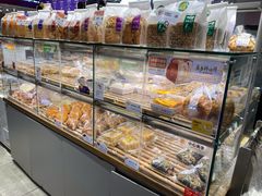 面包甜点陈列柜-BreadTalk面包新语·烘焙蛋糕(领展购物广场店)
