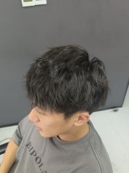 -宫铭烫发染发接发店