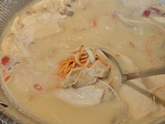 -捞王锅物料理(上海世茂广场店)