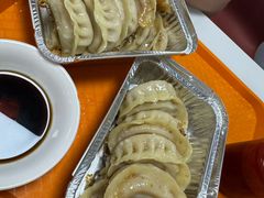 -周震馄饨