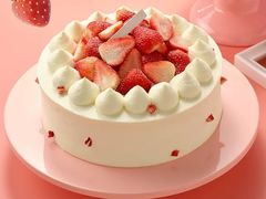 踏雪寻莓蛋糕-85度C(生甜甜圈研究工坊·上海松江人民北路店)