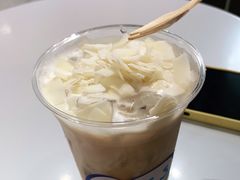 -HUGS coffee(东区店)