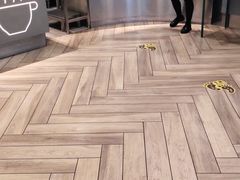 -麦当劳(华融店)