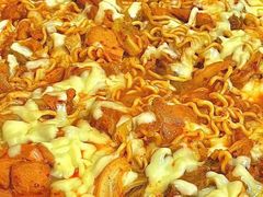 -亲昵春川鸡排(韩国美食街店)