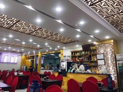 大堂-撒拉人家.酸菜牦牛肉火锅